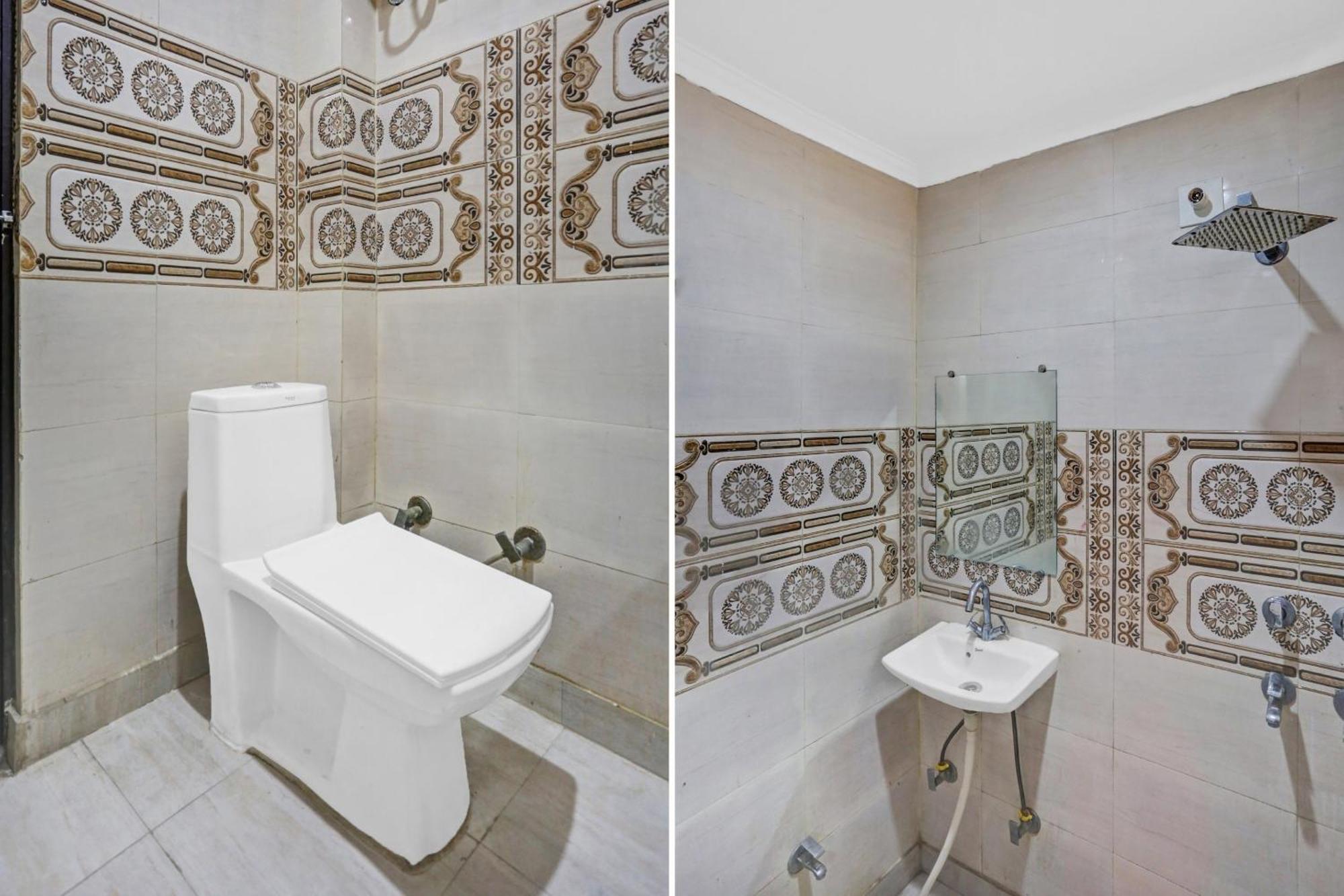 Hotel O Hotel Blue Orchid Yeni Delhi Dış mekan fotoğraf