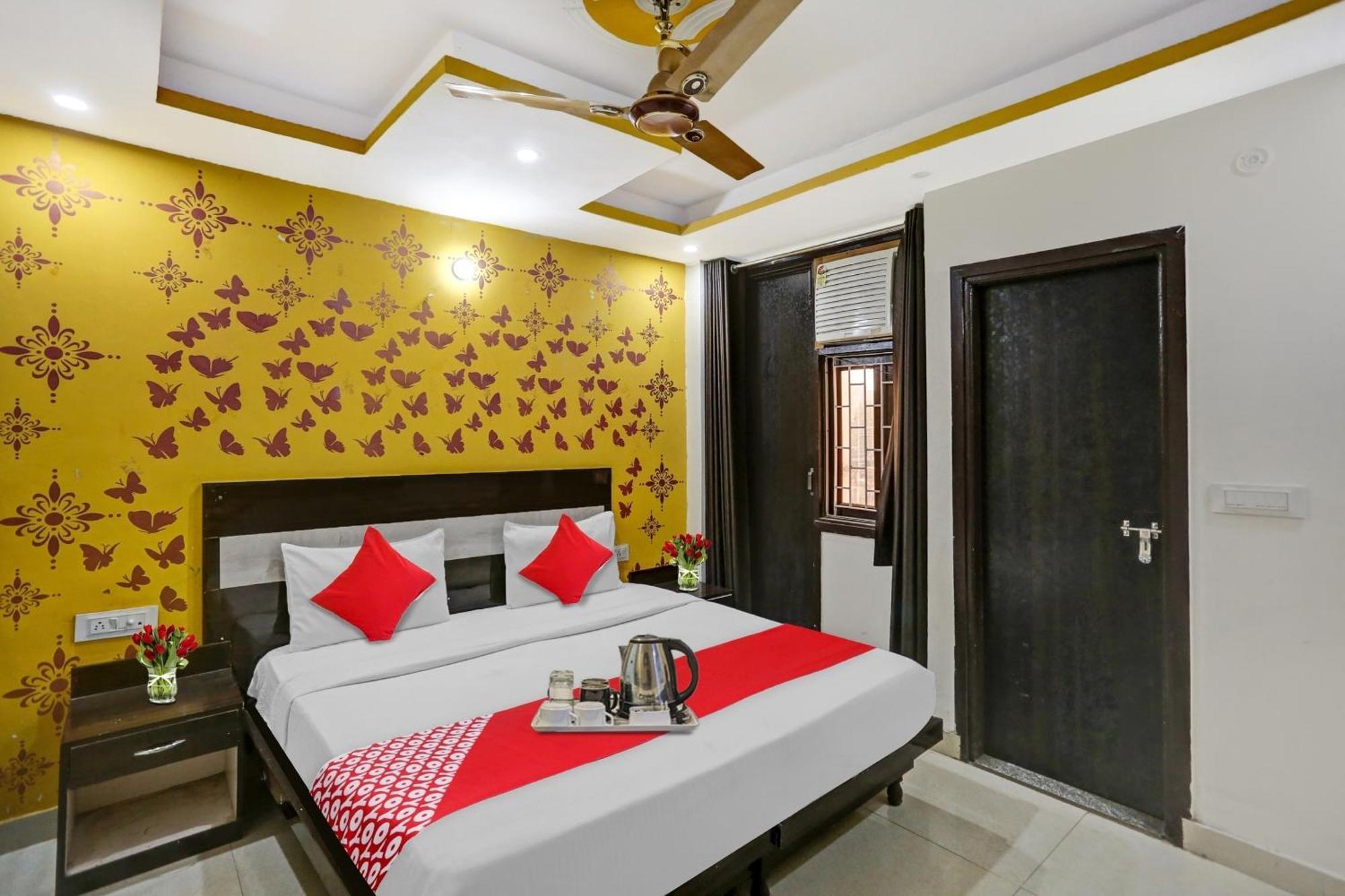 Hotel O Hotel Blue Orchid Yeni Delhi Dış mekan fotoğraf